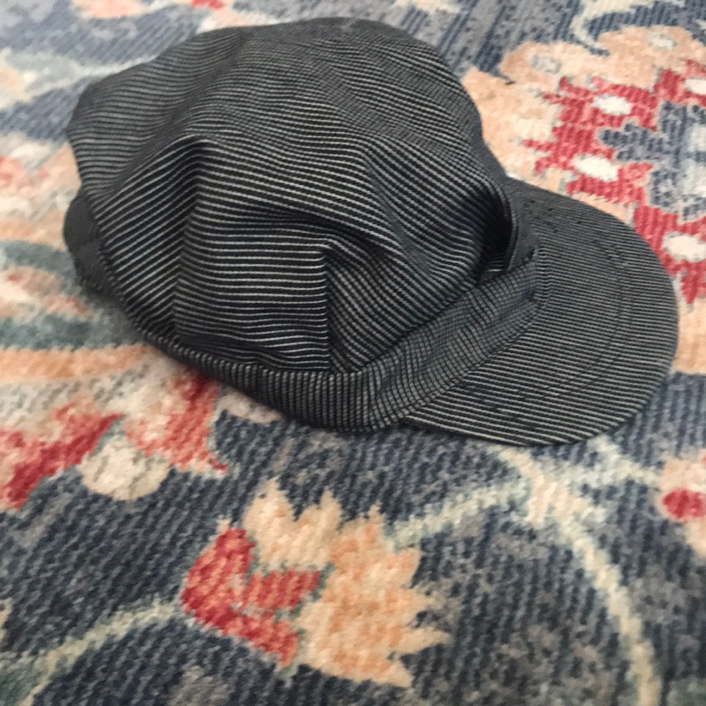 Conductor Hat - Picture 4 of 7